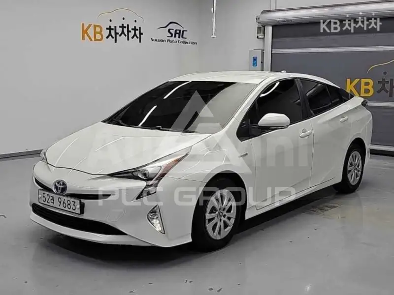 2017 Toyota PRIUS
