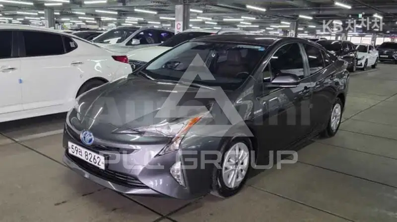 2017 Toyota PRIUS