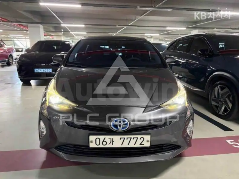 2017 Toyota PRIUS