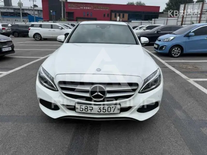 2017 Mercedes Benz C-Class