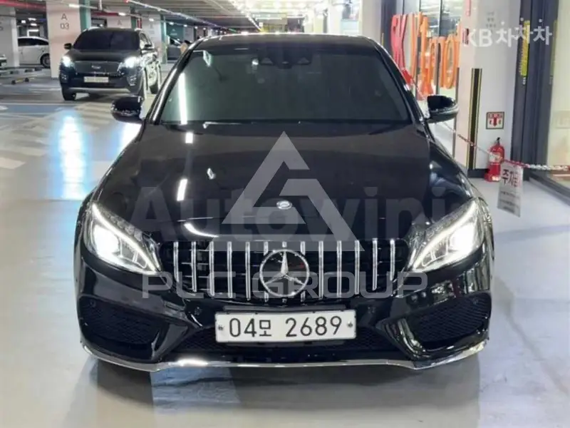 2017 Mercedes Benz C-Class