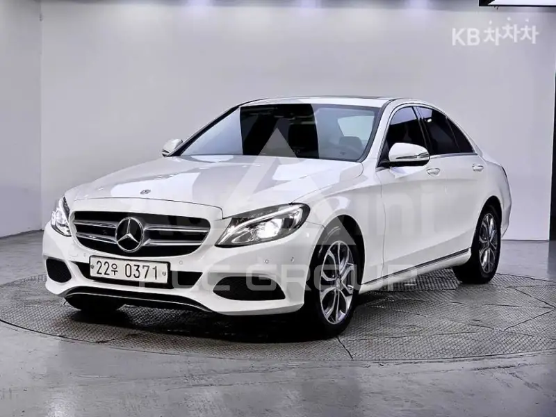 2017 Mercedes Benz C-Class