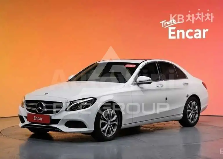 2017 Mercedes Benz C-Class