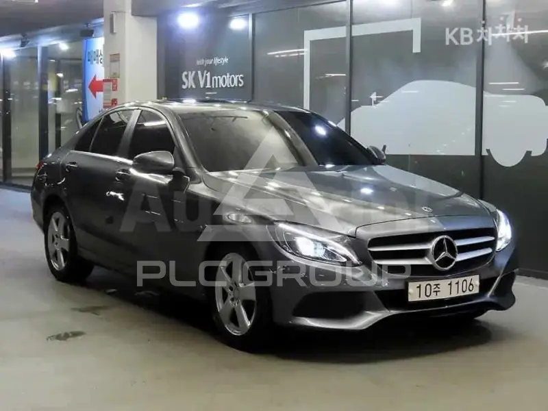 2017 Mercedes Benz C-Class