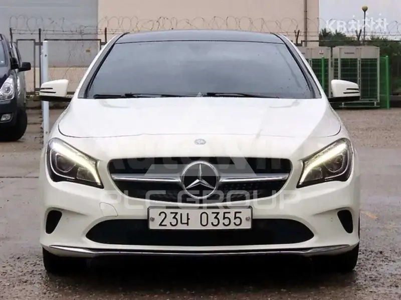 2017 Mercedes Benz CLA-Class