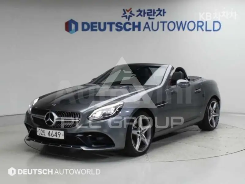 2017 Mercedes Benz SLC-Class