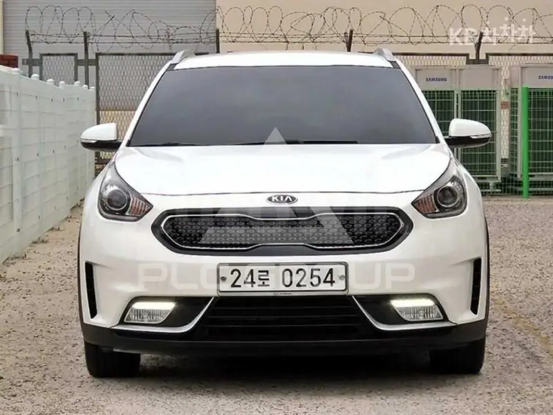 2017 KIA Niro