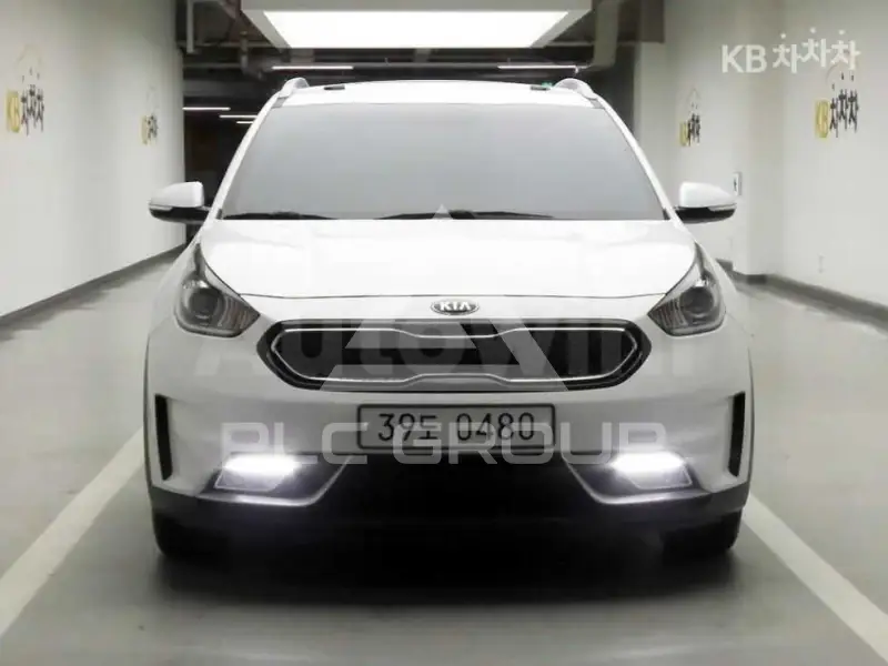 2017 KIA Niro