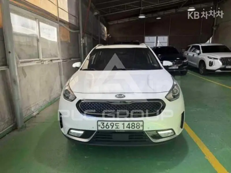 2017 KIA Niro
