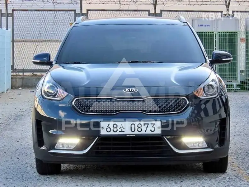 2017 KIA Niro