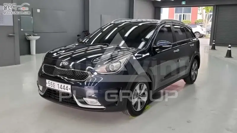 2017 KIA Niro