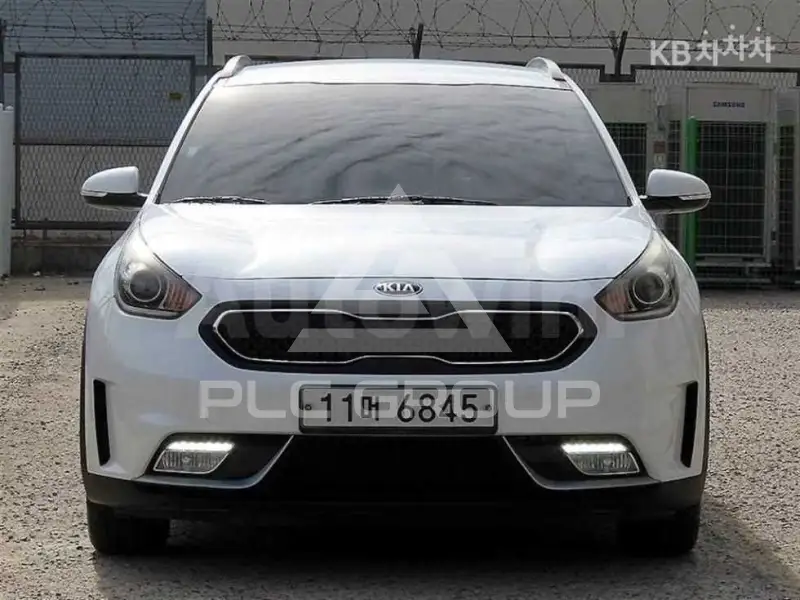 2017 KIA Niro