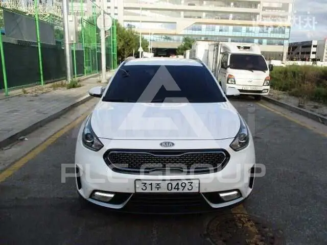 2017 KIA Niro