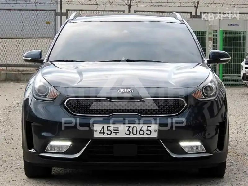 2017 KIA Niro