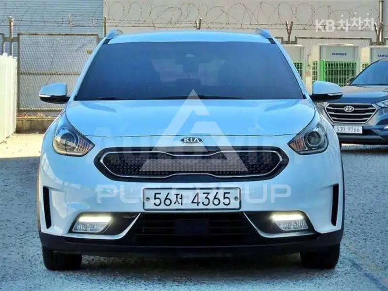 2017 KIA Niro