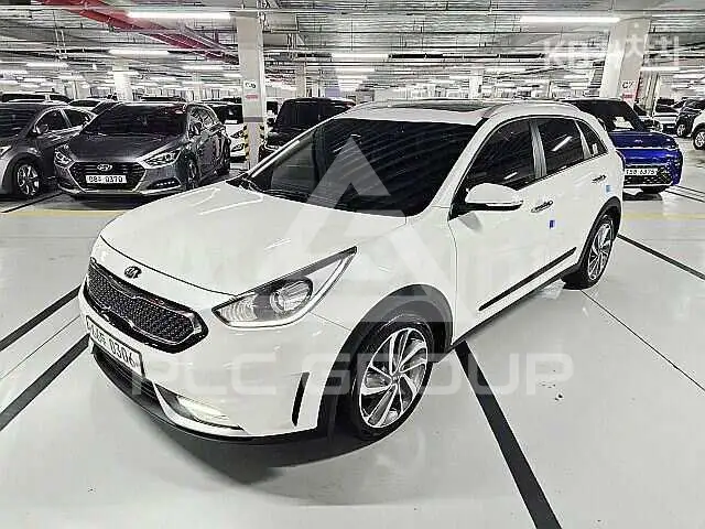 2017 KIA Niro