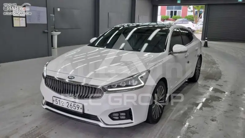 2017 KIA K7