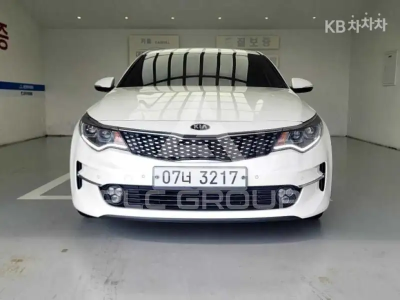 2017 KIA K5
