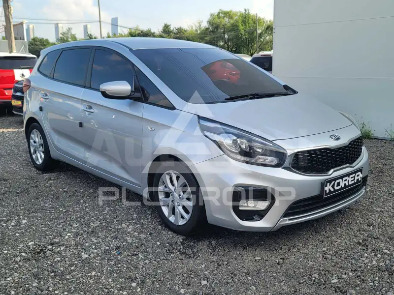 2017 KIA Carens