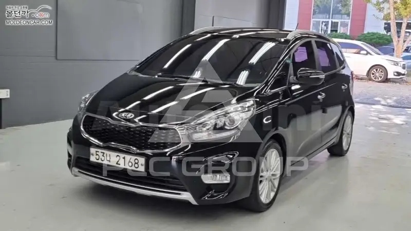 2017 KIA Carens