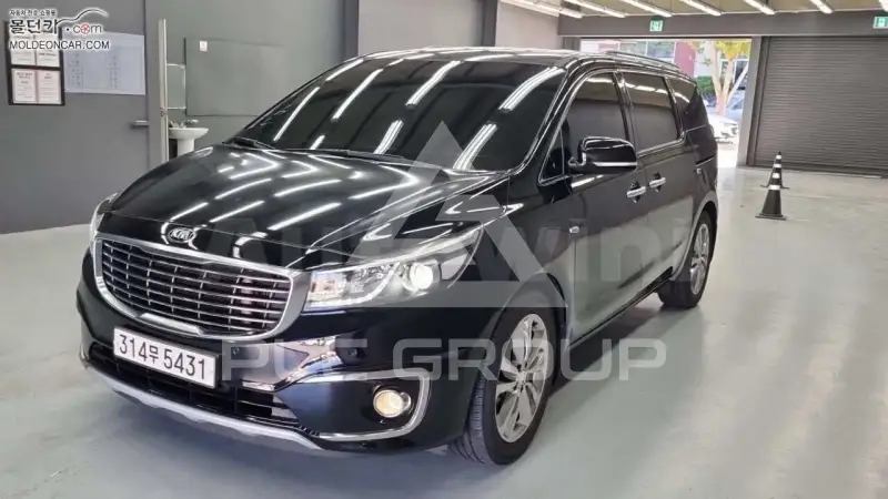 2017 KIA Carnival