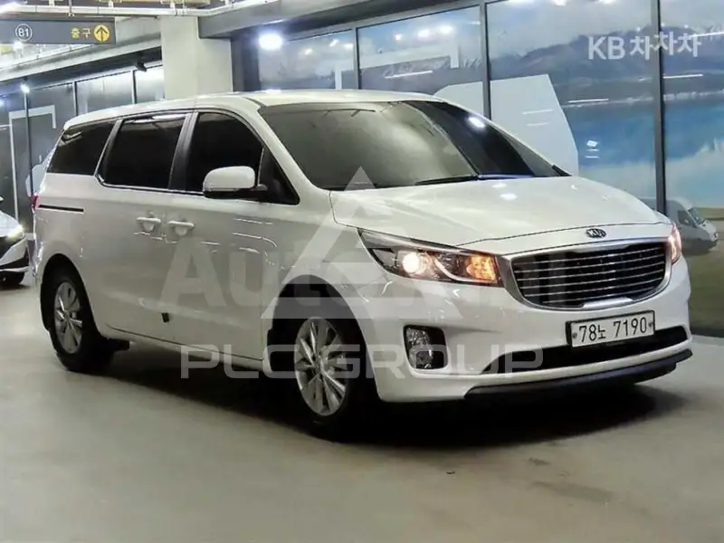 2017 KIA Carnival