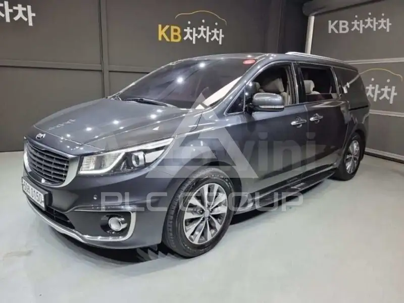 2017 KIA Carnival