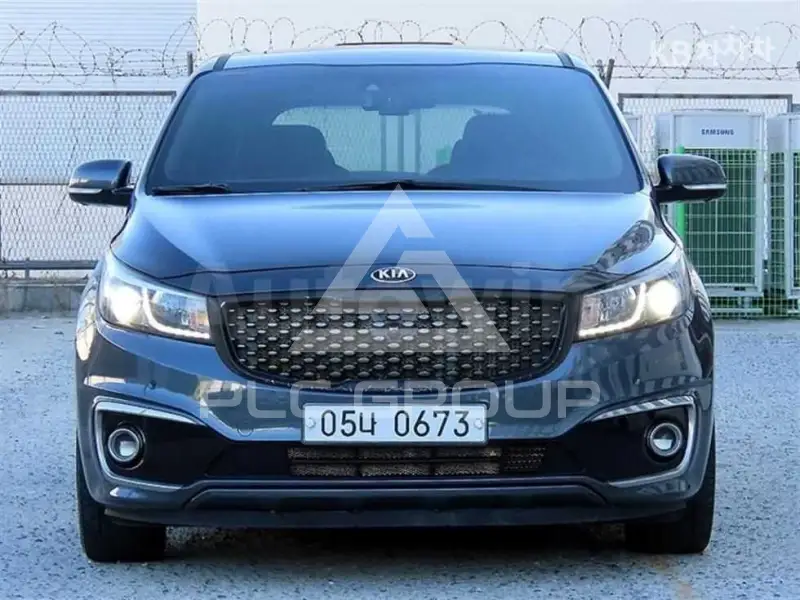 2017 KIA Carnival