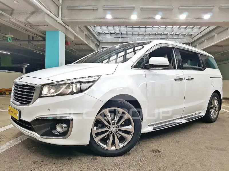 2017 KIA Carnival