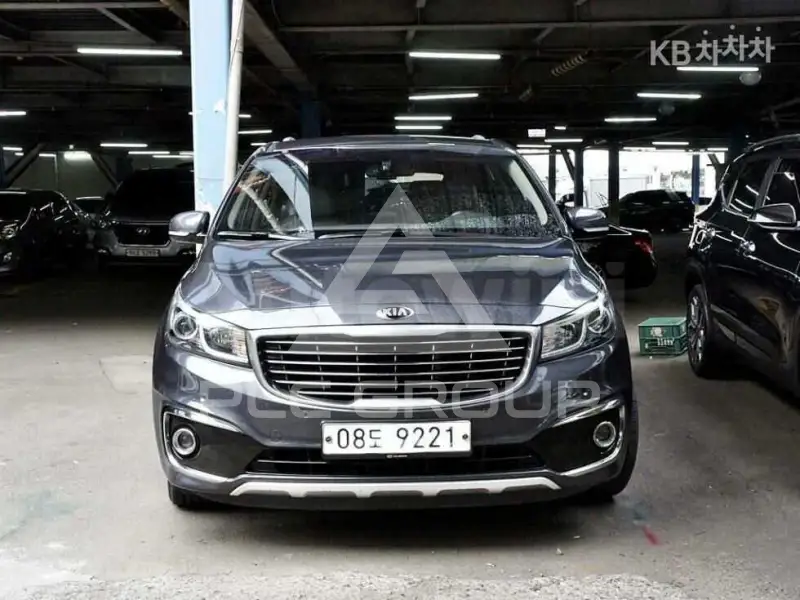 2017 KIA Carnival
