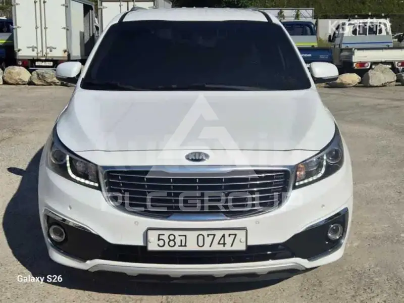 2017 KIA Carnival