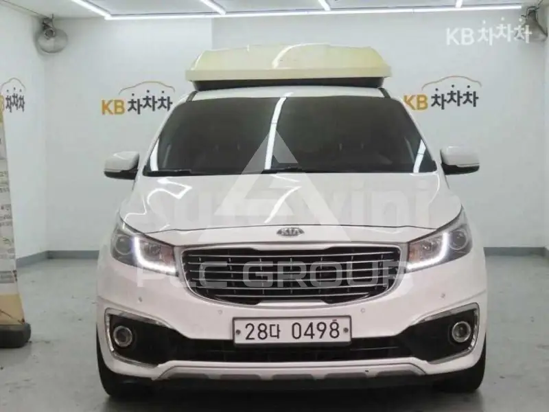 2017 KIA Carnival