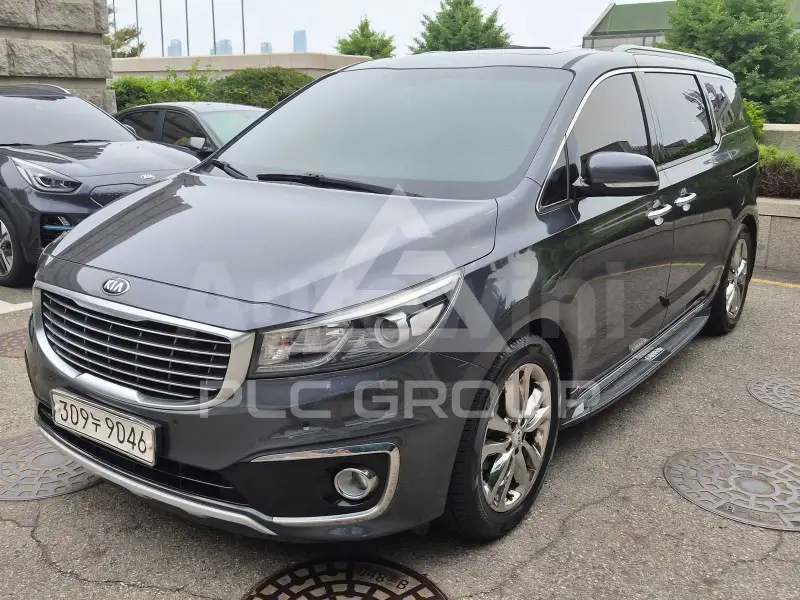 2017 KIA Carnival
