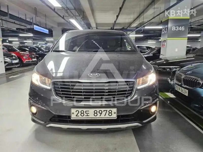 2017 KIA Carnival