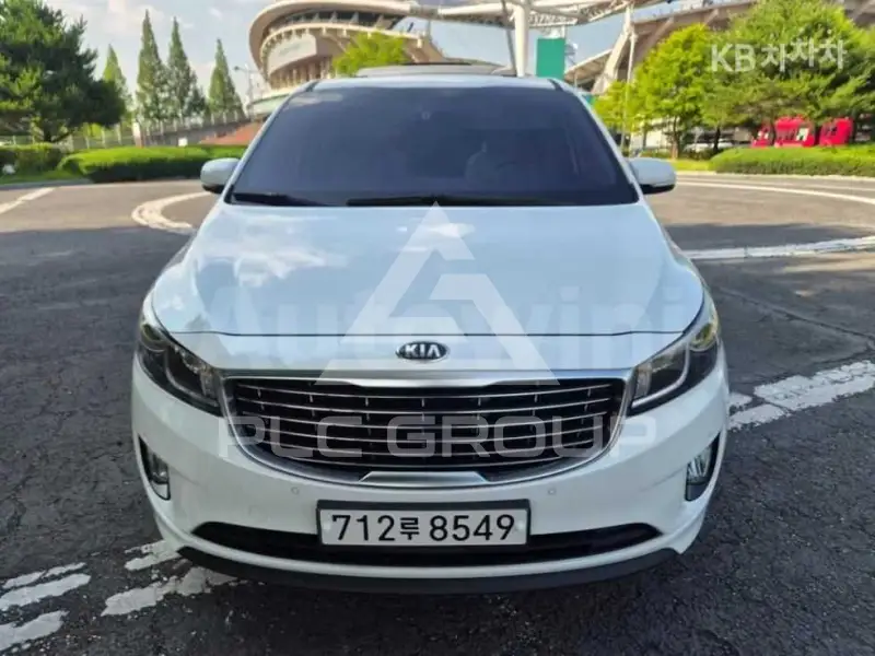 2017 KIA Carnival