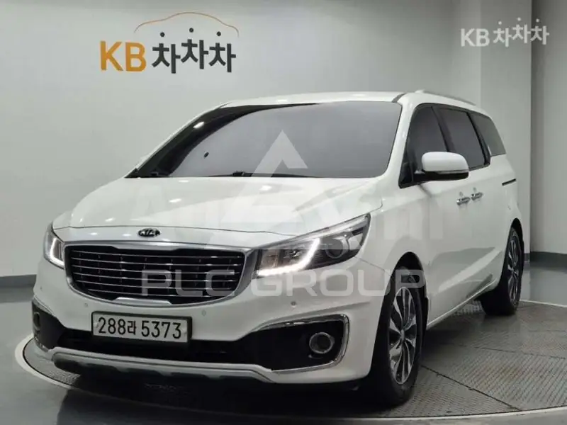 2017 KIA Carnival