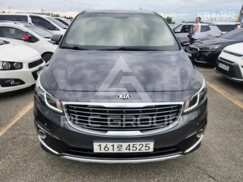 2017 KIA Carnival