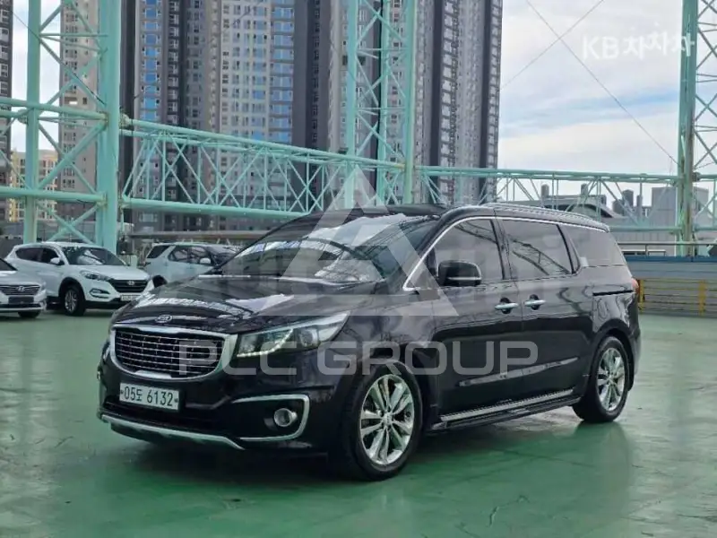 2017 KIA Carnival