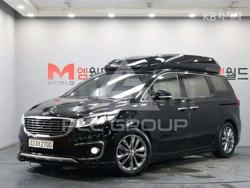 2017 KIA Carnival