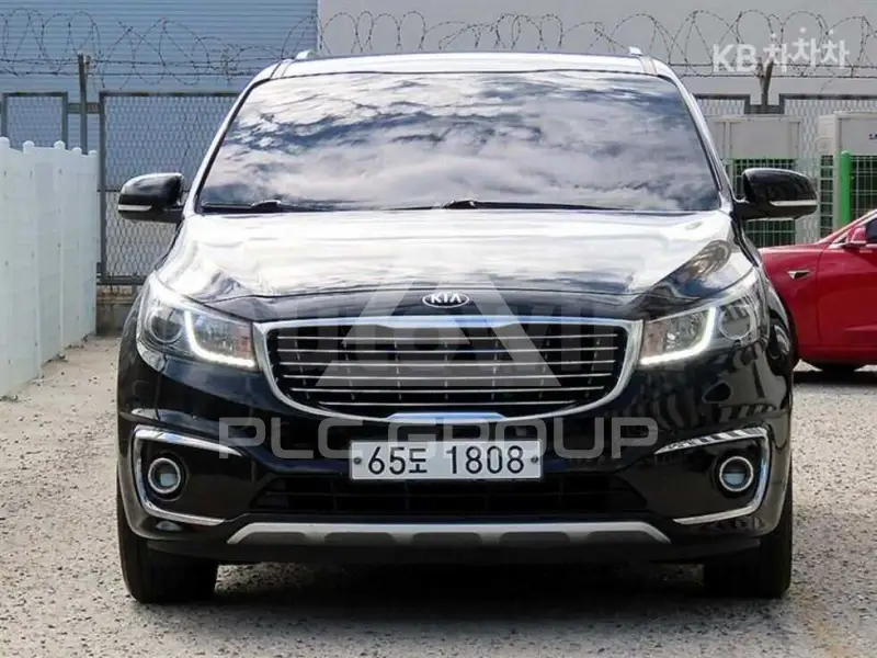 2017 KIA Carnival
