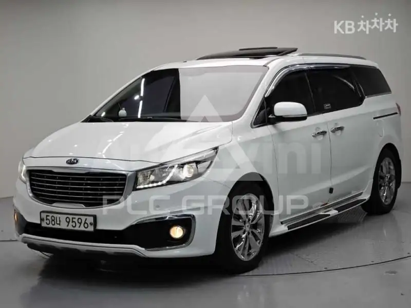 2017 KIA Carnival