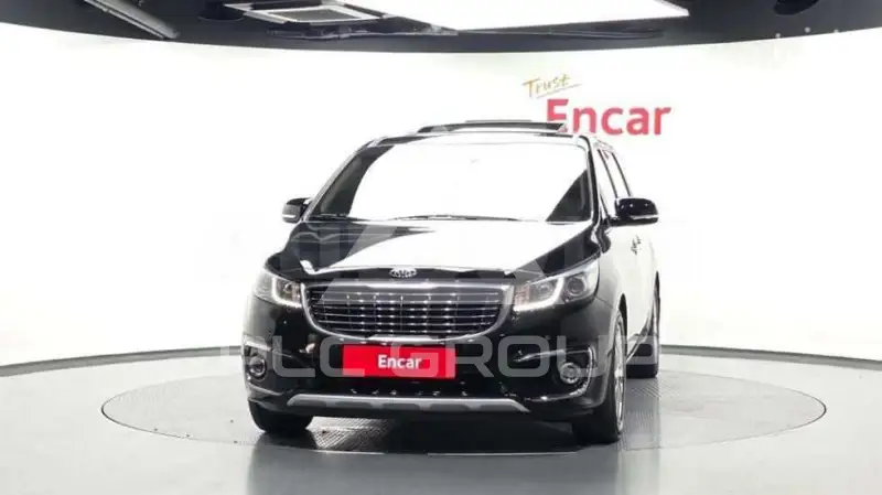 2017 KIA Carnival