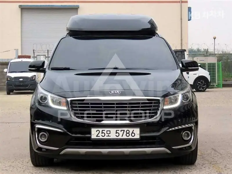 2017 KIA Carnival