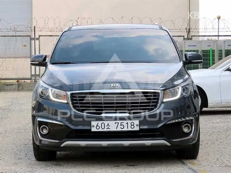 2017 KIA Carnival