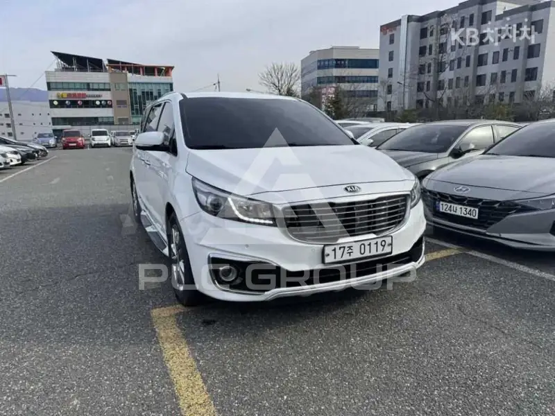 2017 KIA Carnival