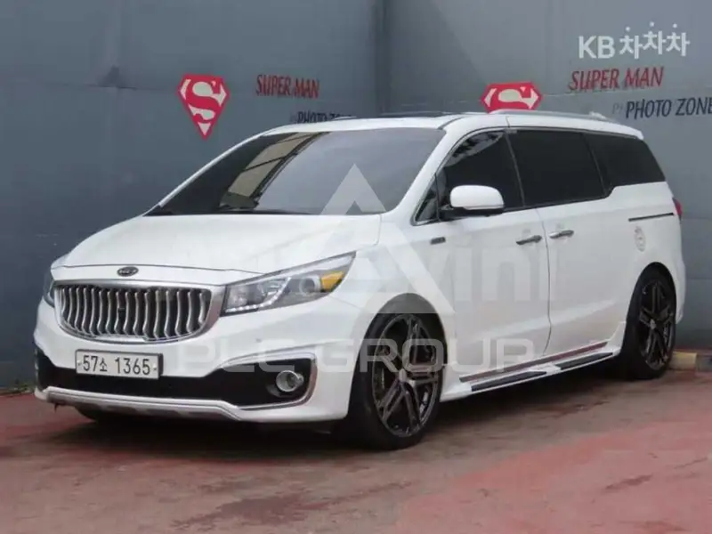 2017 KIA Carnival