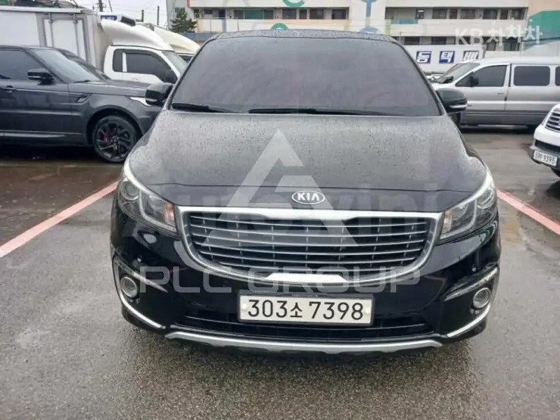 2017 KIA Carnival