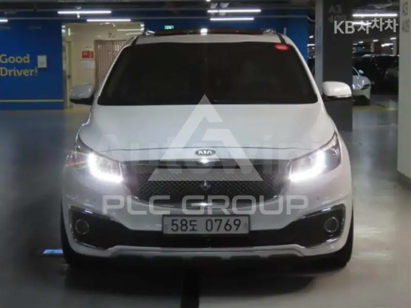 2017 KIA Carnival