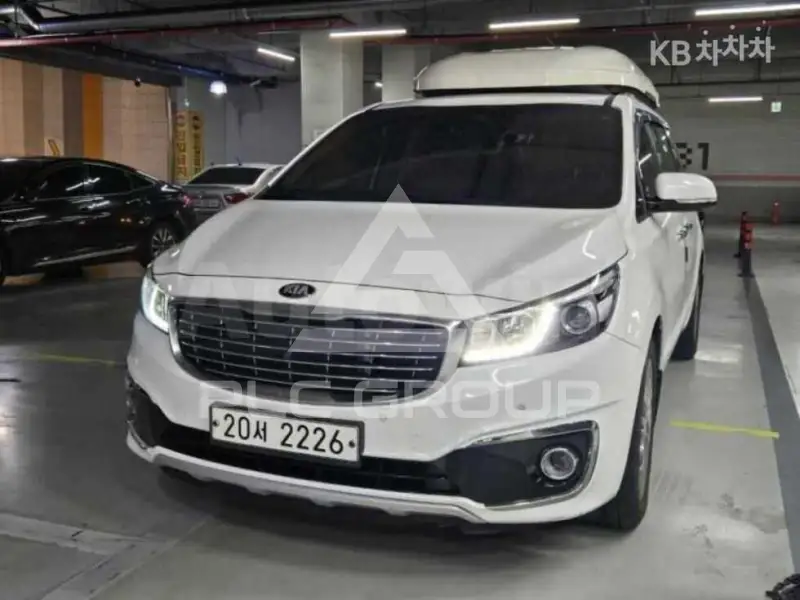 2017 KIA Carnival