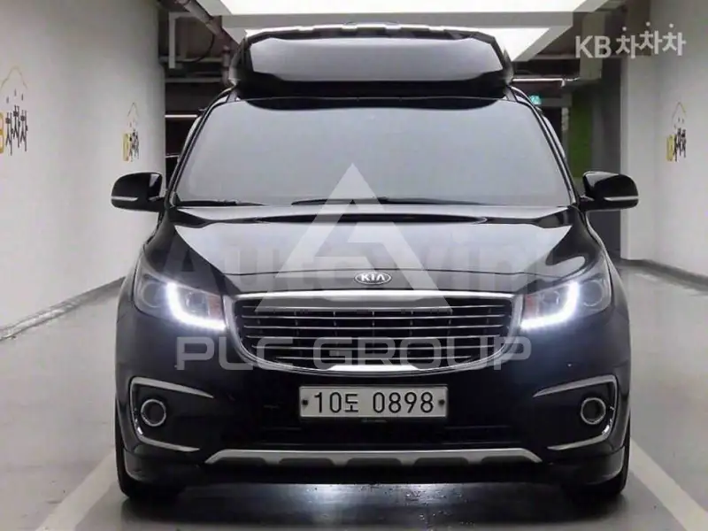 2017 KIA Carnival